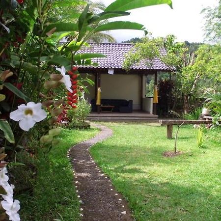 Kubu Shanti Sanda Munduk Exterior foto